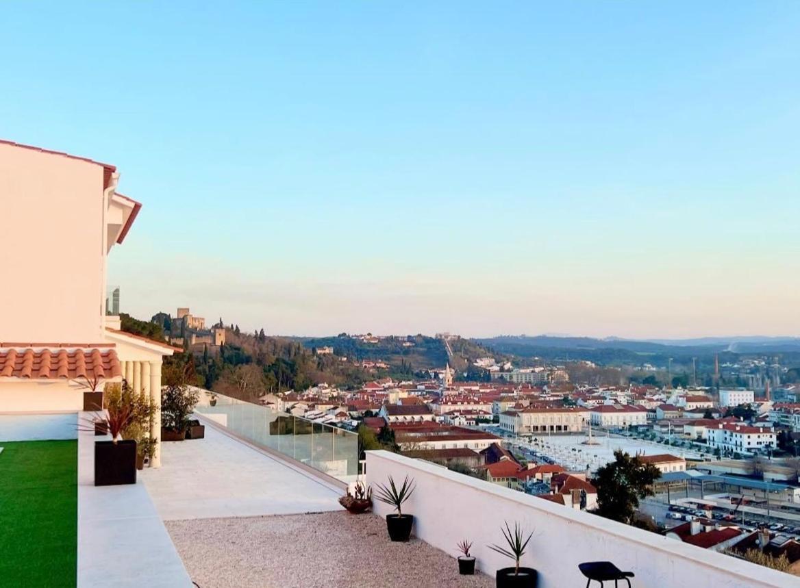 Vila Pombal Tomar Apartments - Pool & City Views Bagian luar foto